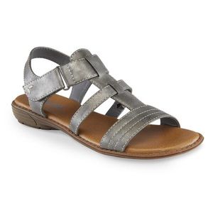 AXXIOM leafed pewter t-strap gladiator sandal NWOT